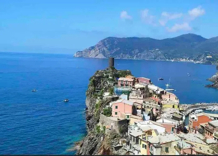 Cinque Terre Hub Luxury Home In La Spezia